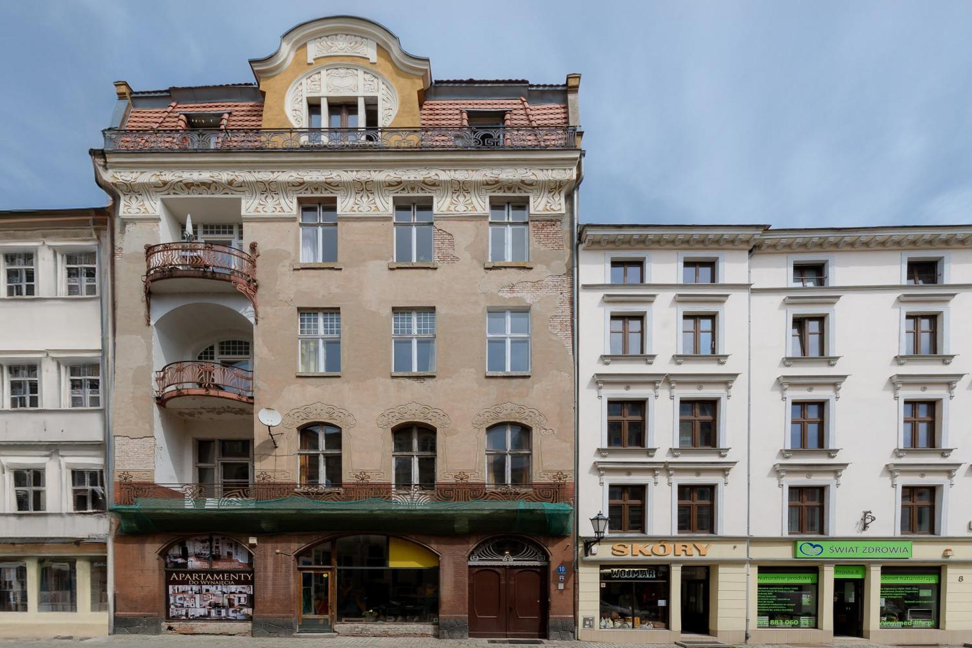 White Provance Apartment Torun Bagian luar foto